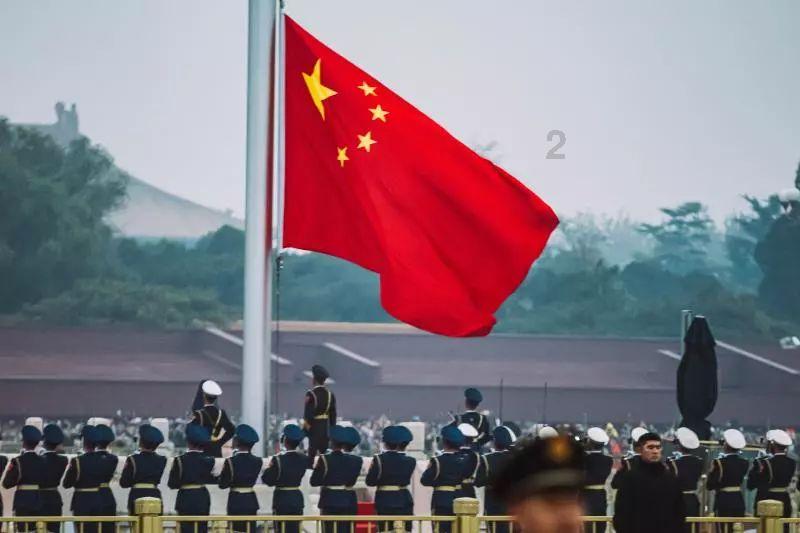 迷路的可爱女宝宝